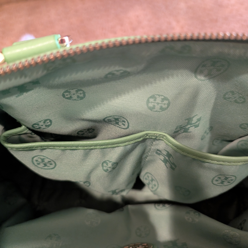 Tory Burch Green Leather Tote Bag Purse - Picture 8 of 13